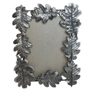 Silver Pewter Leaf Design 4 x 6 Photo Frame